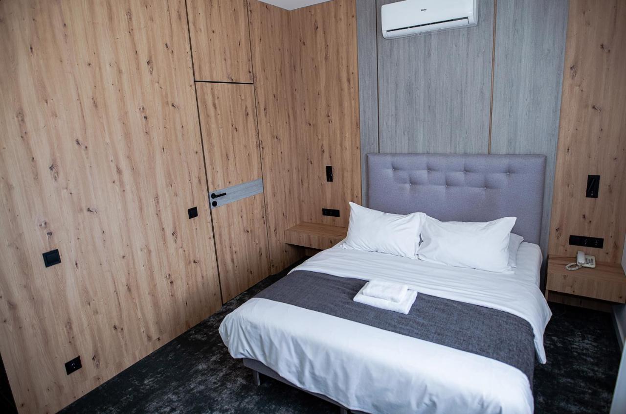 Hotel Tomas Šiauliai Extérieur photo
