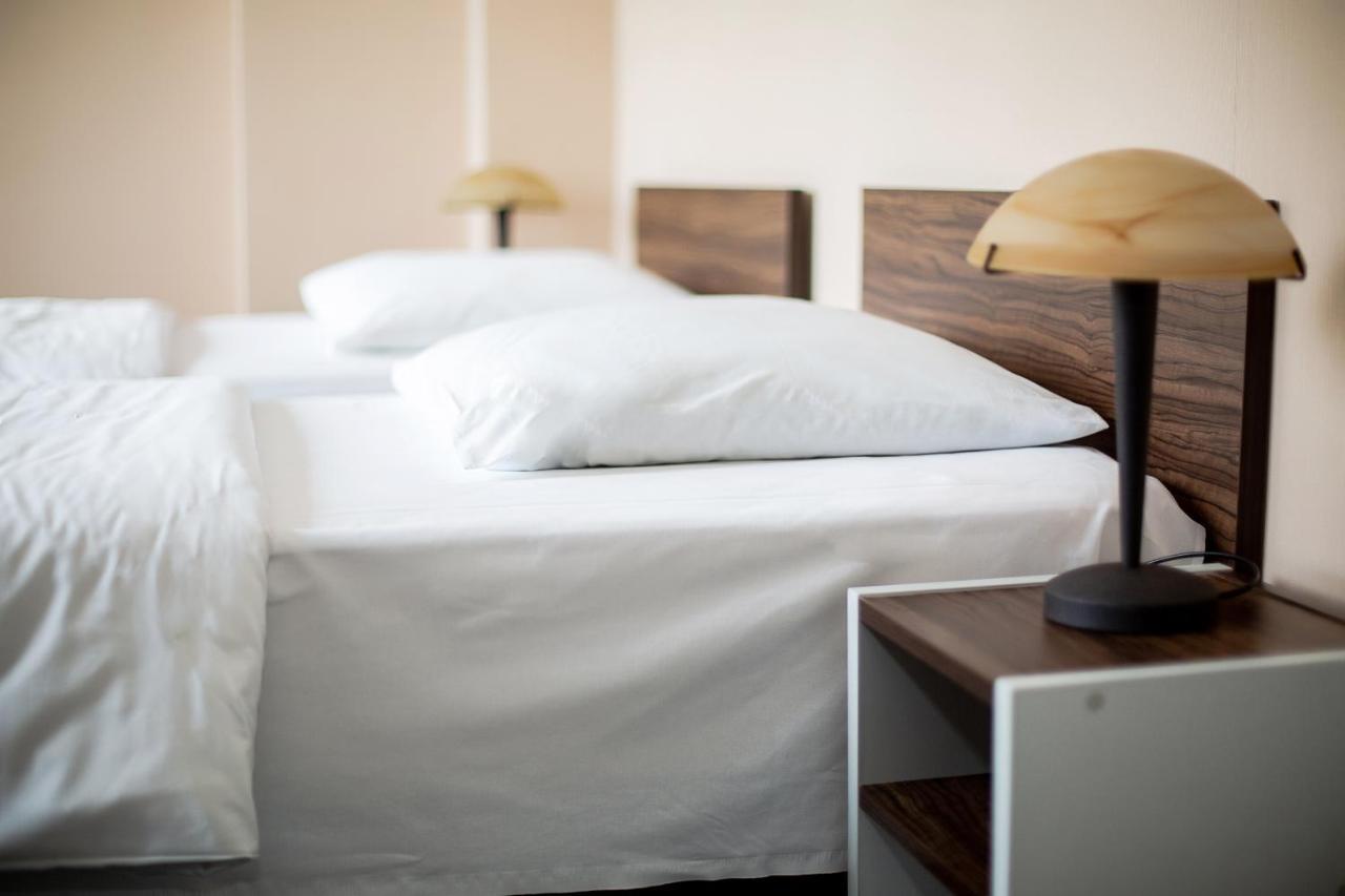 Hotel Tomas Šiauliai Extérieur photo