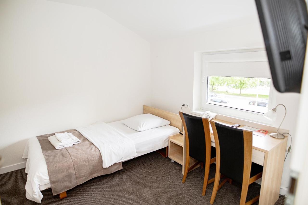 Hotel Tomas Šiauliai Extérieur photo