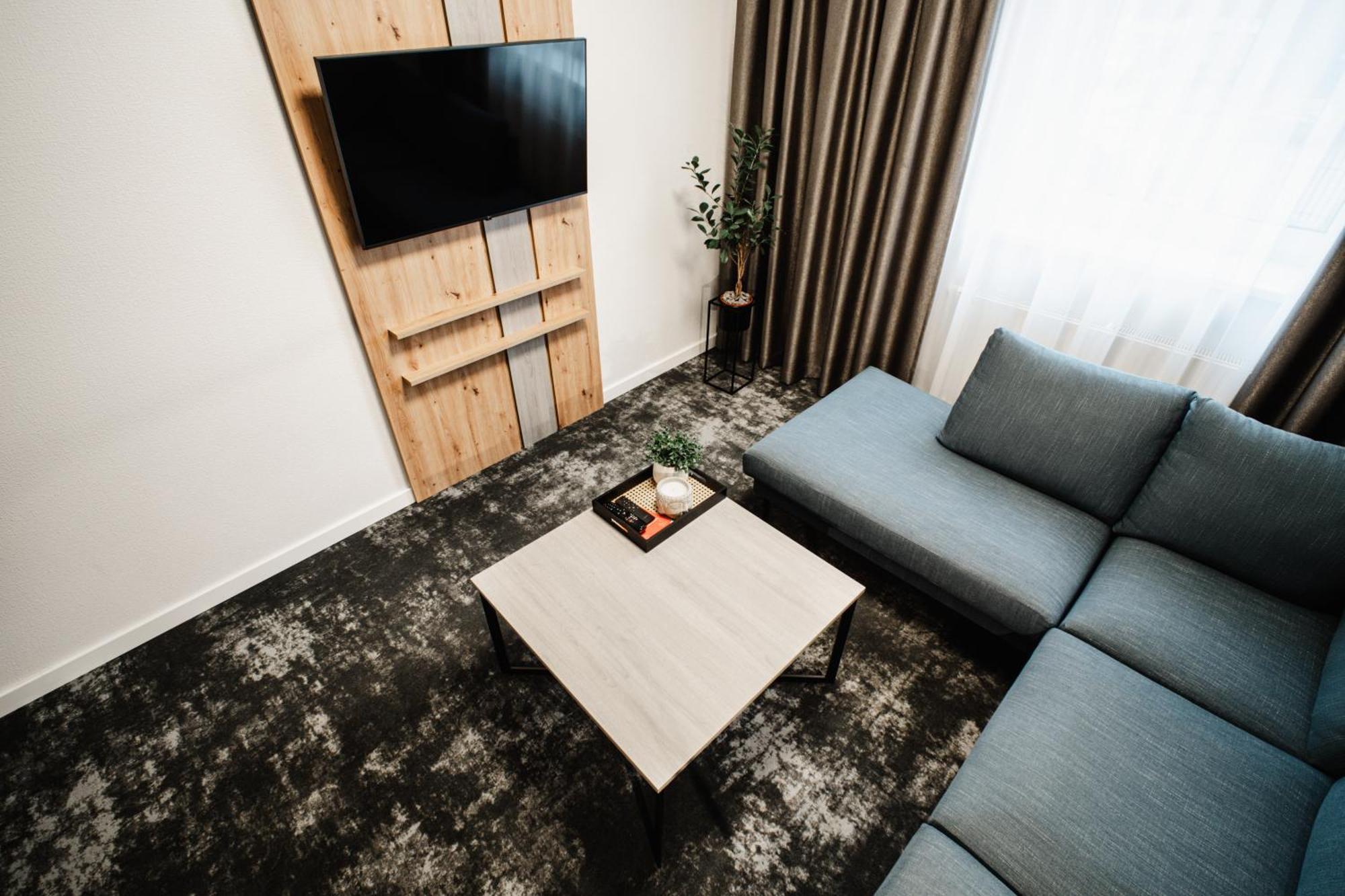 Hotel Tomas Šiauliai Extérieur photo